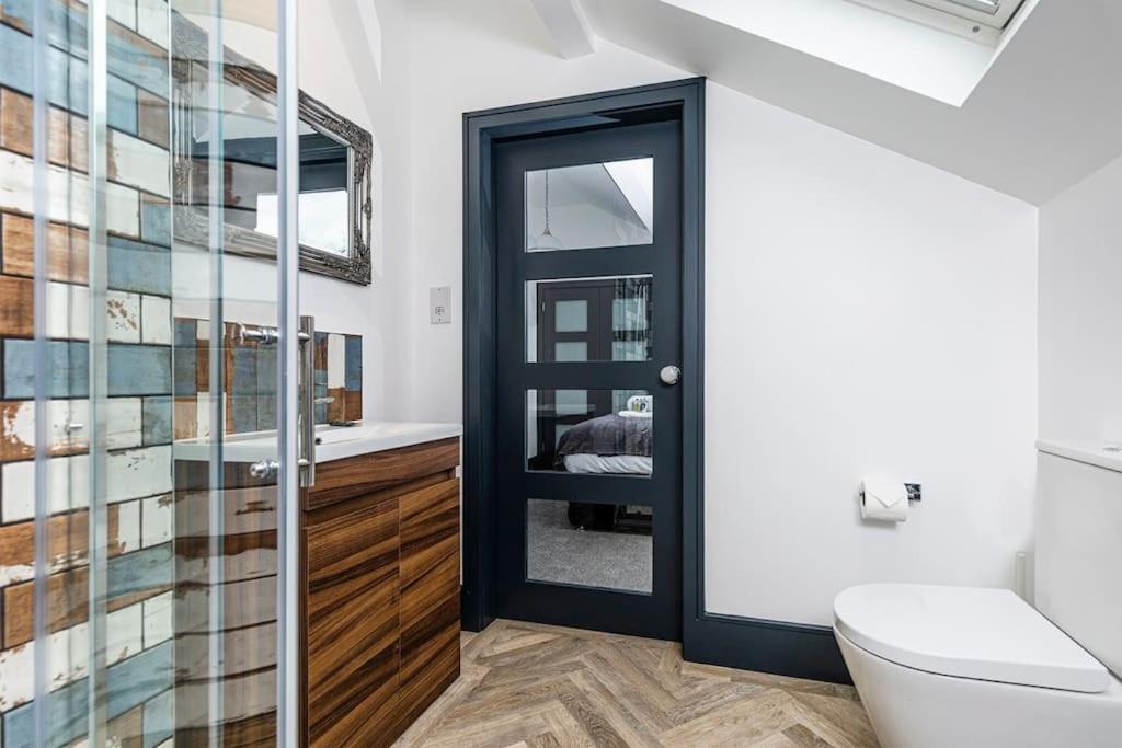 Bootique House - Luxury Group Accommodation In Вейкфілд Екстер'єр фото